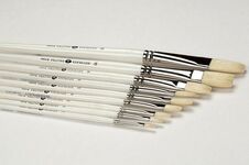 Кисть из щетины отбеленной "Невская Палитра", плоская, длинная ручка, №1